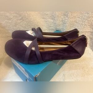 SoftWalk Deep Purple Flats